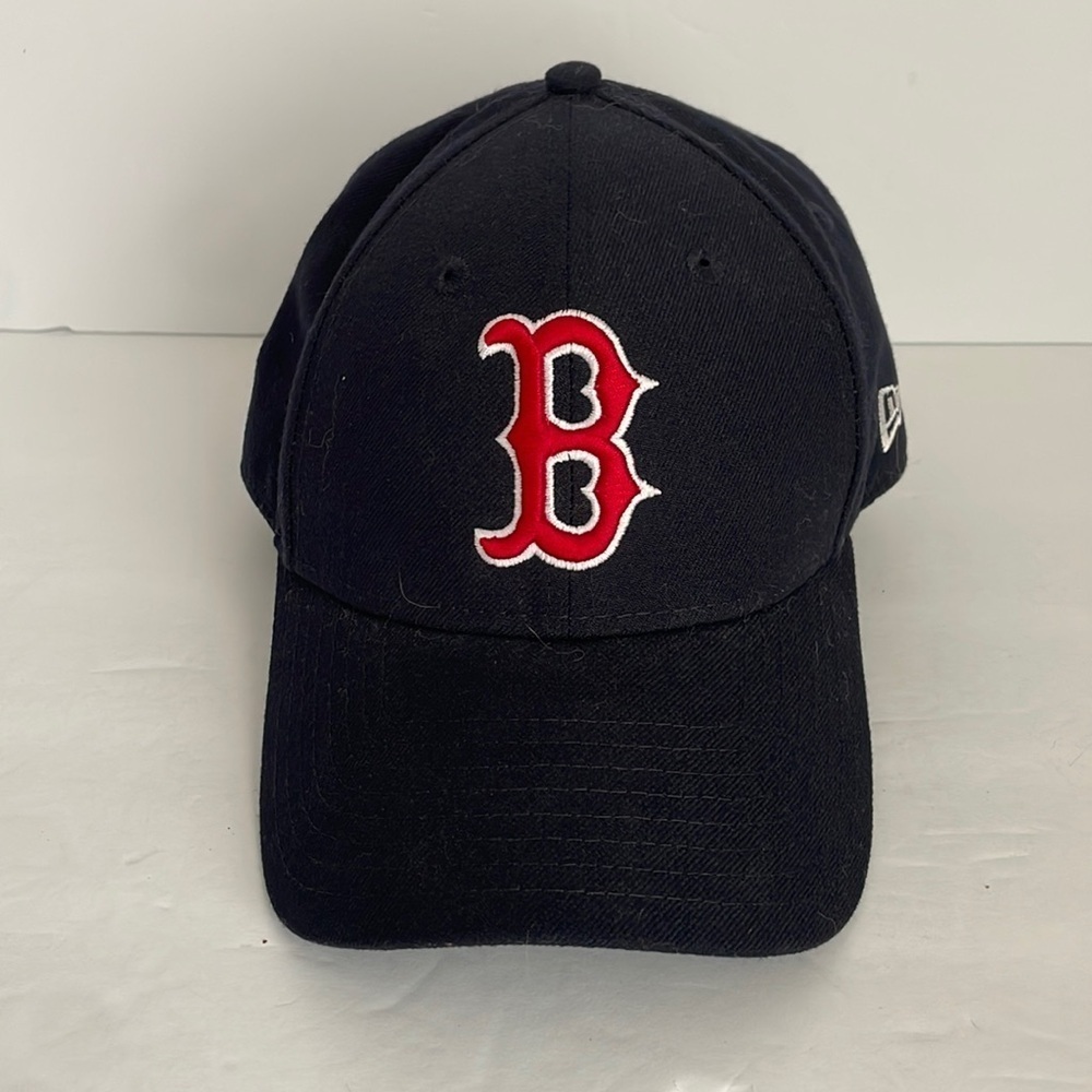 New Era 9Forty Boston Red Sox Adjustable Baseball Hat Navy/Red